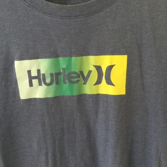 Boys Hurley tee-shirt . Size. Lrge - Picture 3 of 7